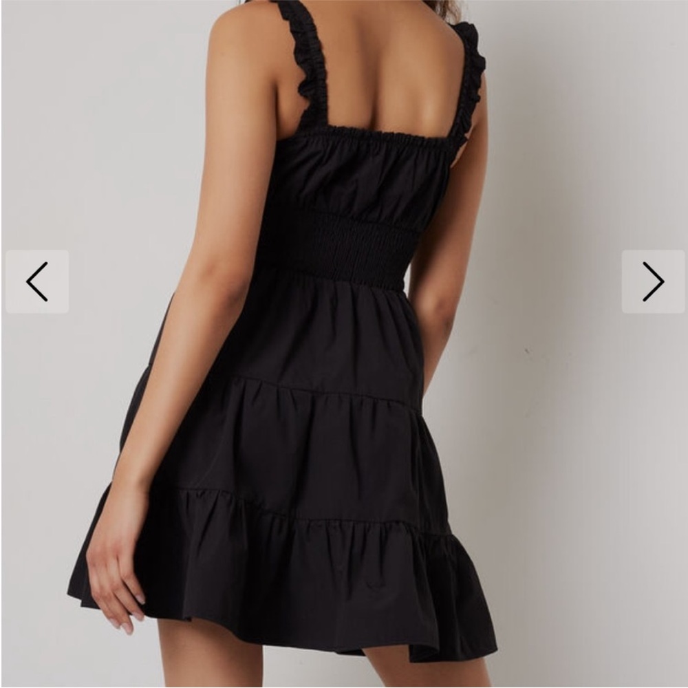 Chic Black Tiered Dress - Picture 2 of 6
